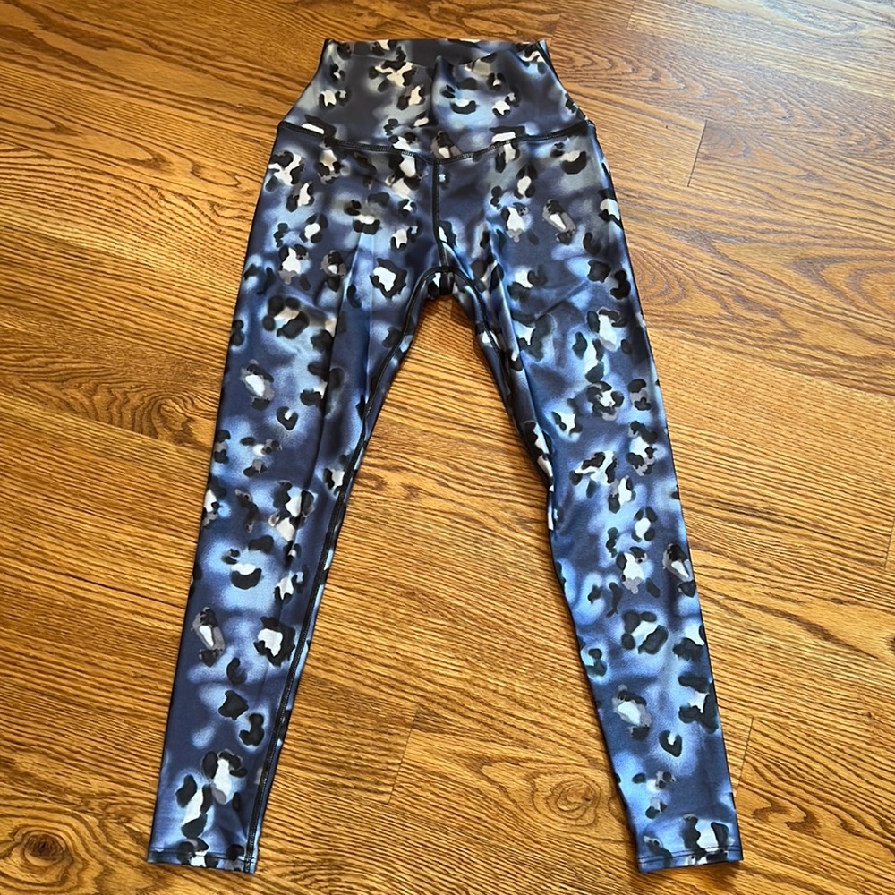 High Waist PixieLane leggings in fun animal print xs